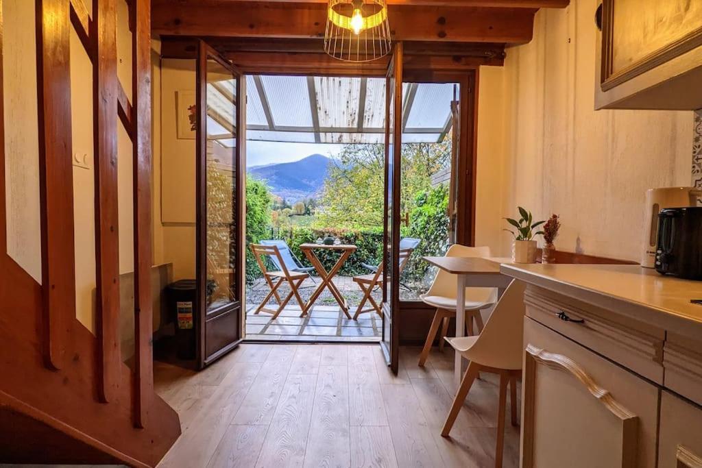Petite Maison De Montagne Campan Exterior foto