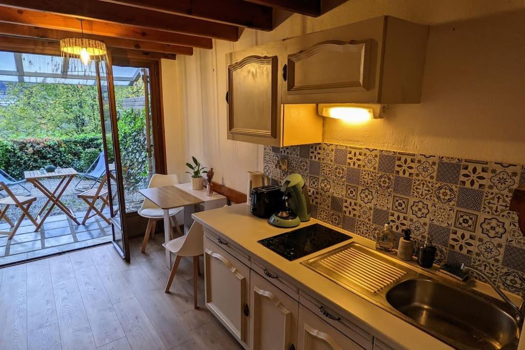 Petite Maison De Montagne Campan Exterior foto